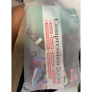 Compression sports socks 2 pair new white